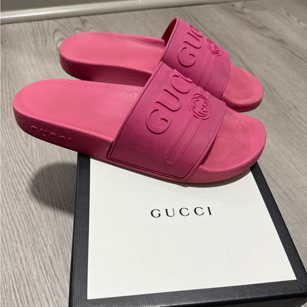 Gucci logo slides pink size 36